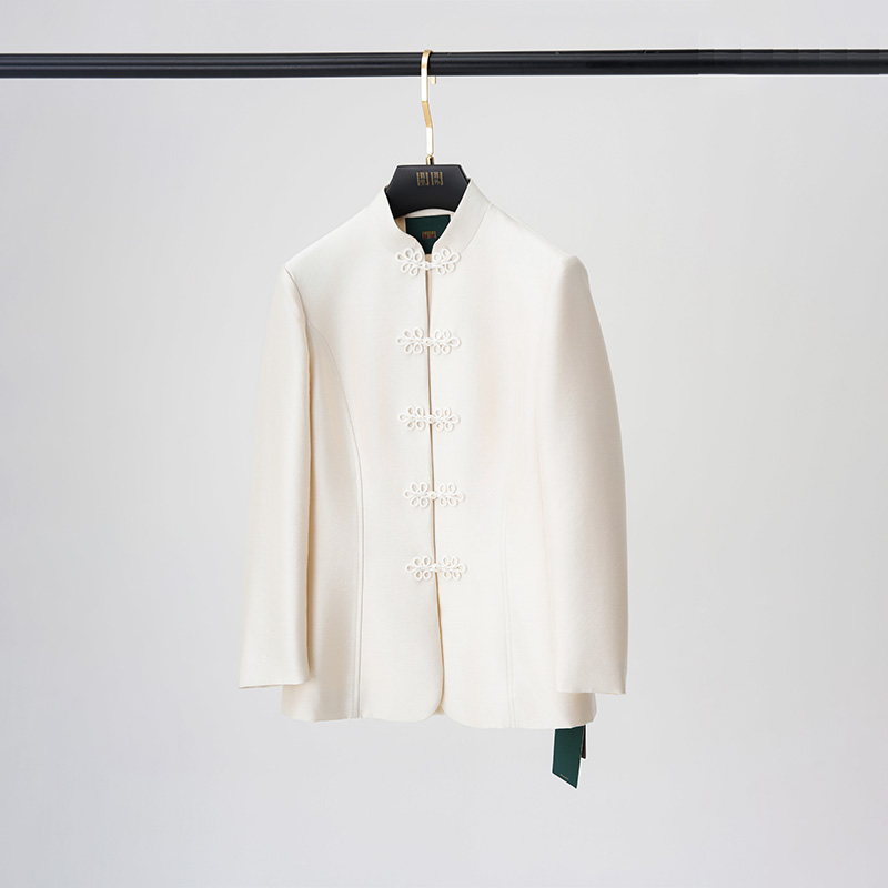 门里门外米白新中式盘扣立领夹棉外套BR25QS1023A