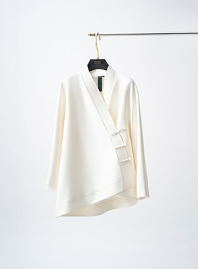 门里门外白色斜襟V领长袖上衣BR25QS1015C