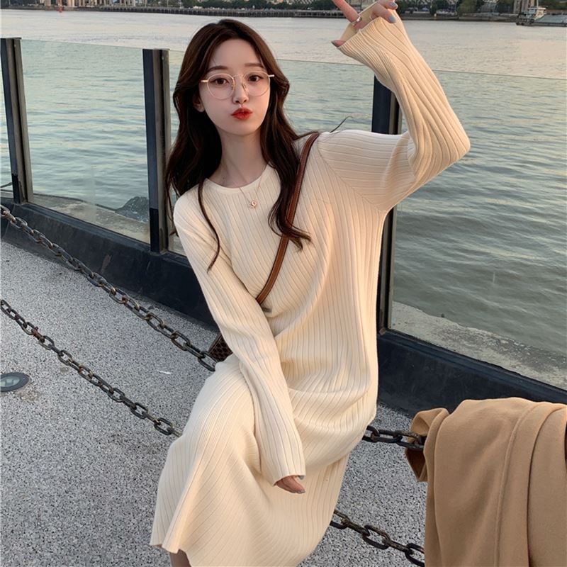 胖妹妹秋冬季大尺码针织长袖洋装宽松中长版过膝黑色毛衣打底裙