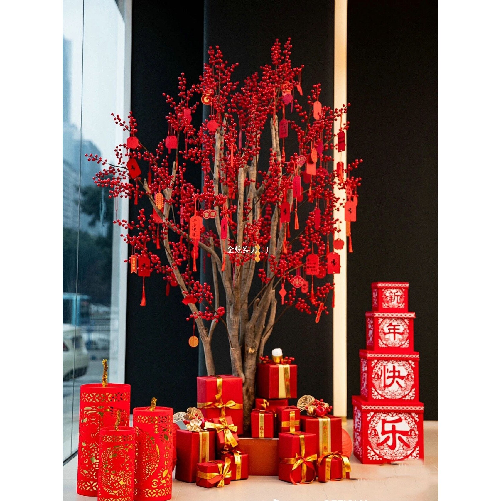 大型冬青春节假花红果装饰果果红色新年发财摆件场景布置仿真树