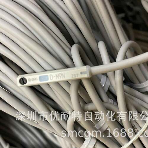SMC磁性开关D-M9NLD-M9ND-M9NVD-M9BD-A93D-Z73D-Y59BD-M9BA原装