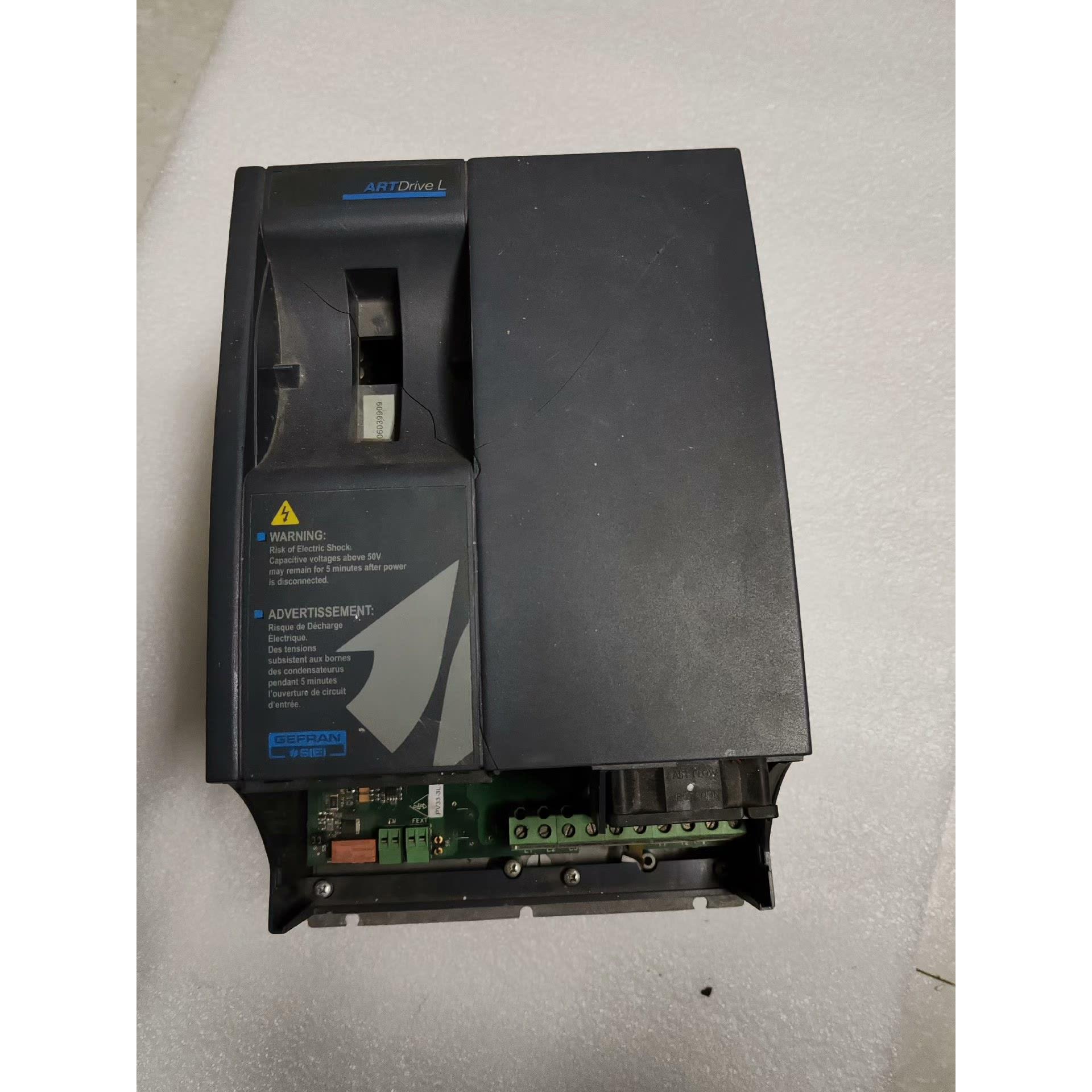 西威15KW变频器，AVY3150-KBL，模块摘掉了，实物