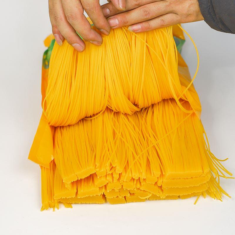 新货正宗东北玉米面条碴条批5斤鲜挂面粗粮细作速食叉插条面纯黄