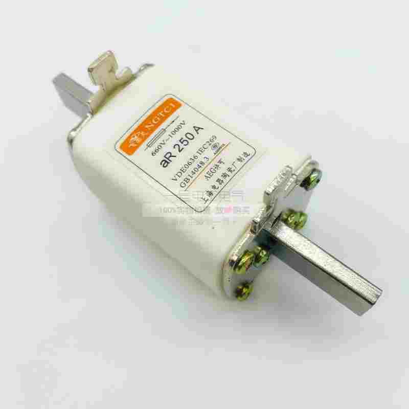 快速熔断器RS32 RS711C NGTC1 160A 200A 250A刀形触头保险熔芯