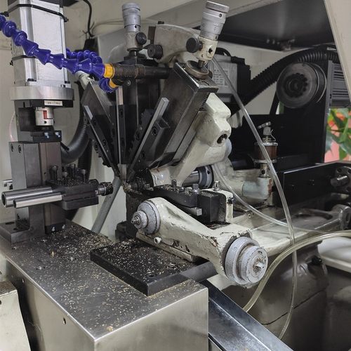 走心机数控系统铣床车床套装广数滚齿机凸轮走刀机改造全套高精密