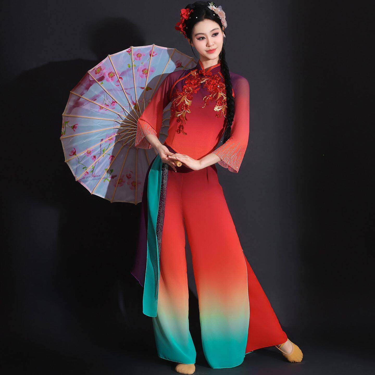 新款秧歌服女红色喜庆演出服民族扇子舞打鼓服舞向巅峰大地舞蹈服