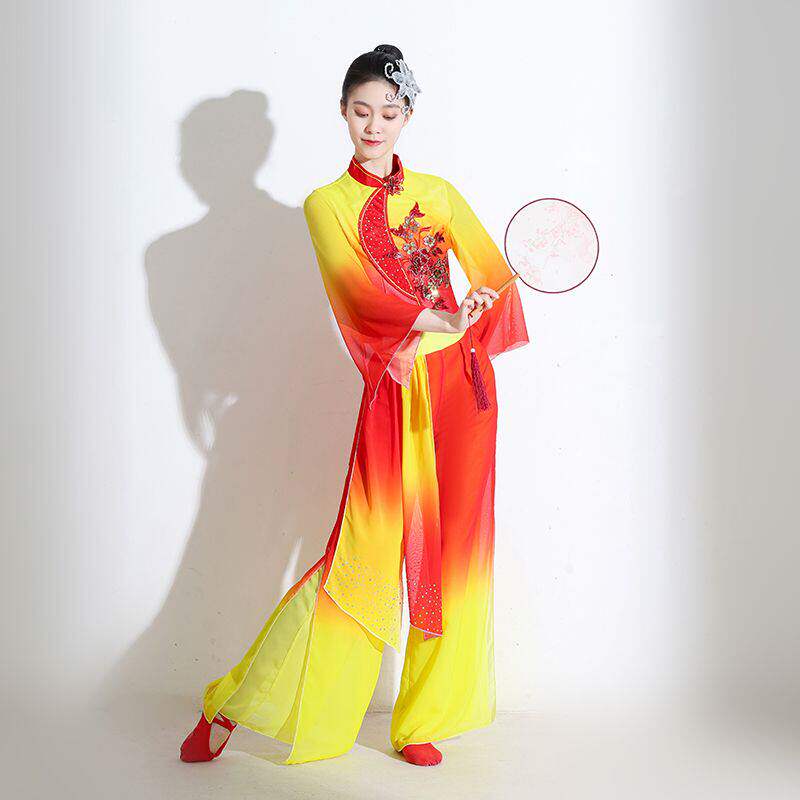 腰鼓演出服女成人广场新款中国打鼓舞蹈民族秧歌扇子伞舞开场套装