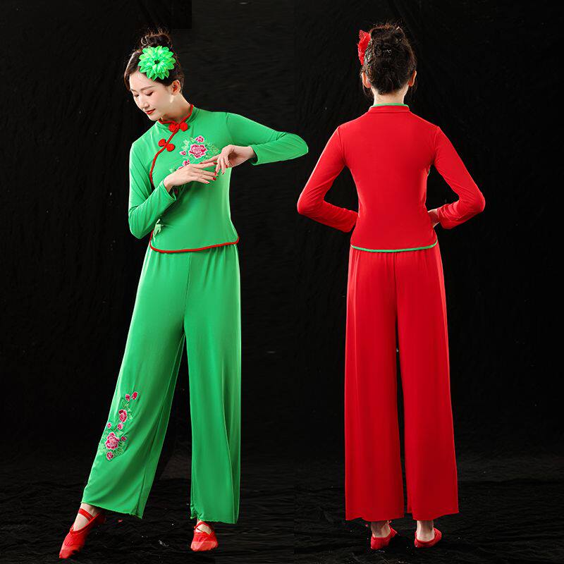 新款中老年秧歌服团体表演广场舞演出服古典舞女民族风扇子舞蹈装