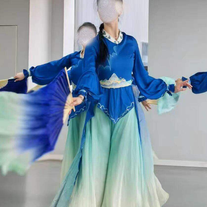 千里江山图汉服只此青绿古典舞演出服女飘逸大裙摆中国古风表演服