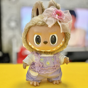 38cm拉布布毛绒娃娃衣服着替Labubu公仔衣服圣诞套装 休闲小熊卫衣