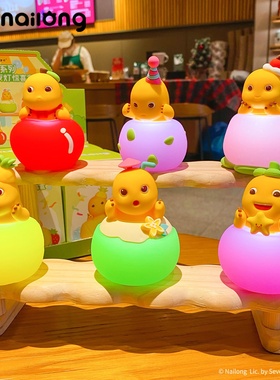 正版奶龙缤纷物语系列小夜灯惊喜盲盒潮玩公仔发光小摆件创意手办