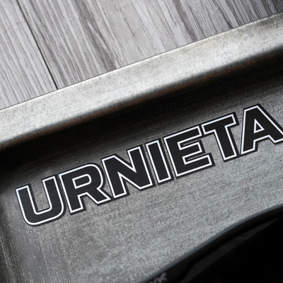 EYEOFSTARK×URNIETA基础LOGO汽车通用贴纸个性后窗车身装饰车贴