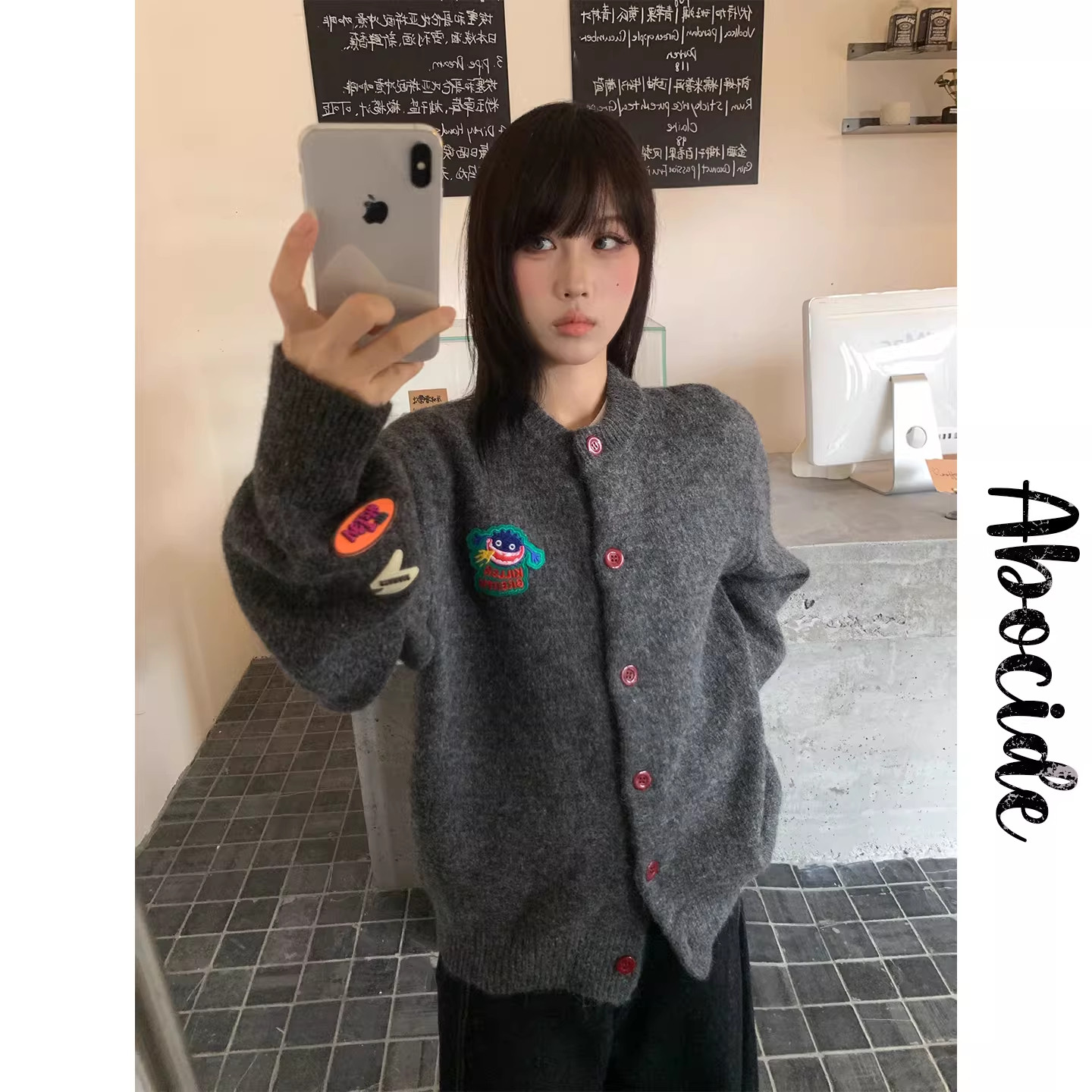 阿啵呲嘚美式复古高级感深灰色毛衣开衫女秋冬圆领软糯针织衫外套