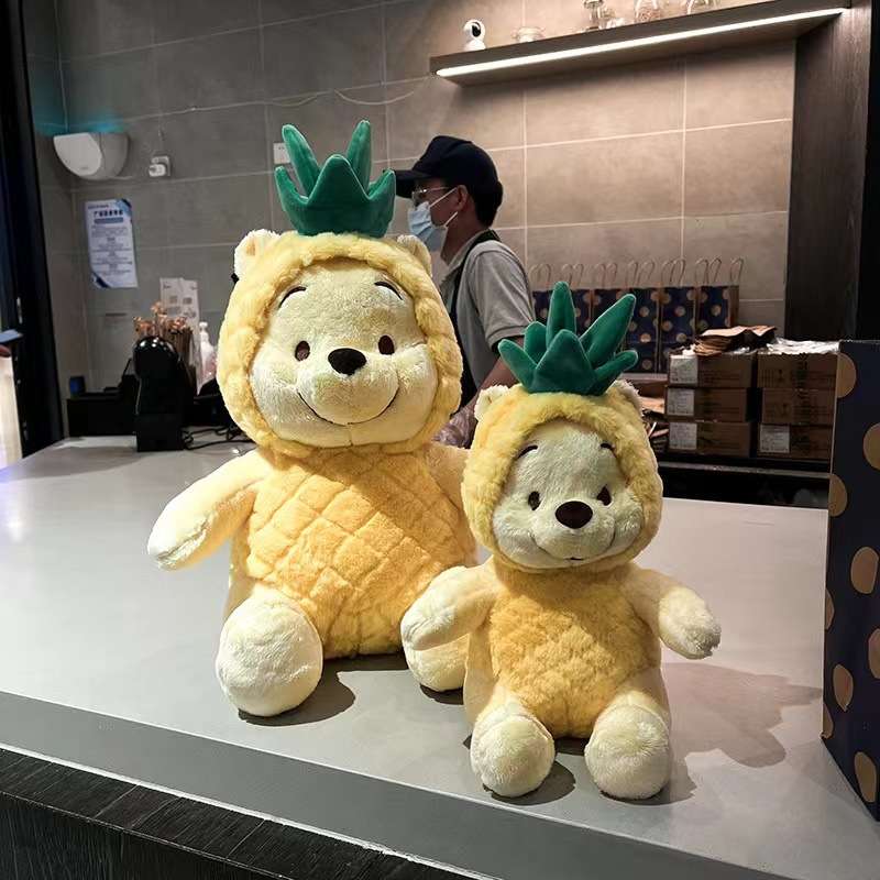 新款菠萝维尼熊毛绒玩具可爱噗噗公仔女生睡觉抱枕生日礼物布娃娃