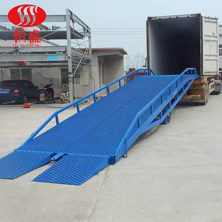 移动登车桥 移动装车平台 叉车装卸坡道 液压登车桥,搬运/仓储/物流设备,登车桥,淘宝优惠券,粉丝福利购,淘宝优惠卷