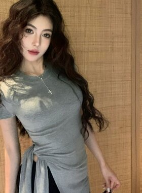 实拍实价夏季辣妹风设计感侧开叉绑带短袖T恤女收腰显瘦垫肩上衣