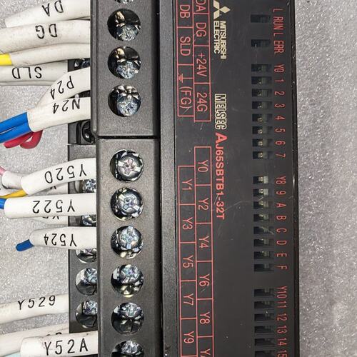 议价远程输入输模块AJ65SBTB1-32TAJ65SBTB132T