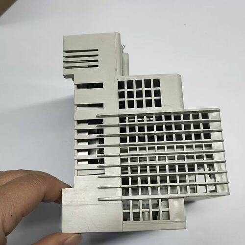 议价控制器E32GAC0000E82EV551K4CE82EV751K4C