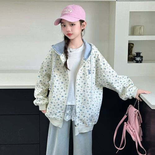 女童外套秋装2026新款洋气儿童装时髦连帽卫衣春秋季大童开衫上衣