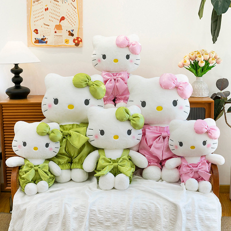 德国背带裤KT猫毛绒玩具公仔送女友布娃娃蝴蝶结HelloKitty玩偶