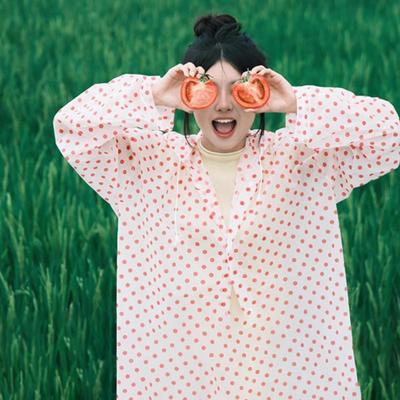 波点雨衣成人旅行便携外穿男女加厚雨披户外登山透明演唱会一次性