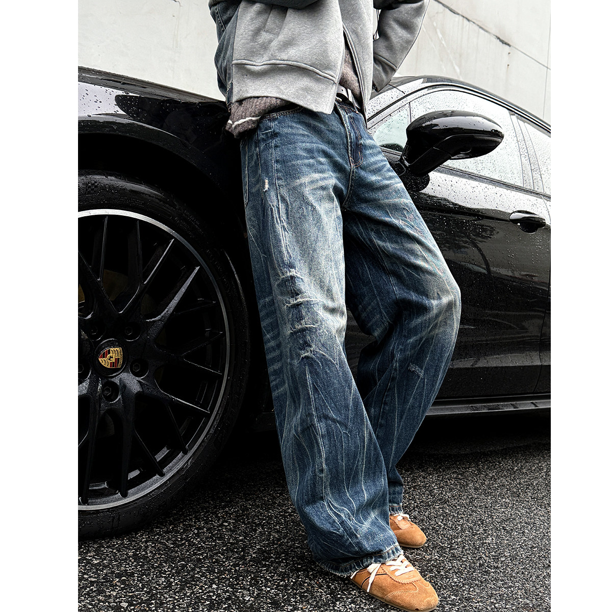 闪电裂纹水洗做旧磨破弯刀牛仔裤