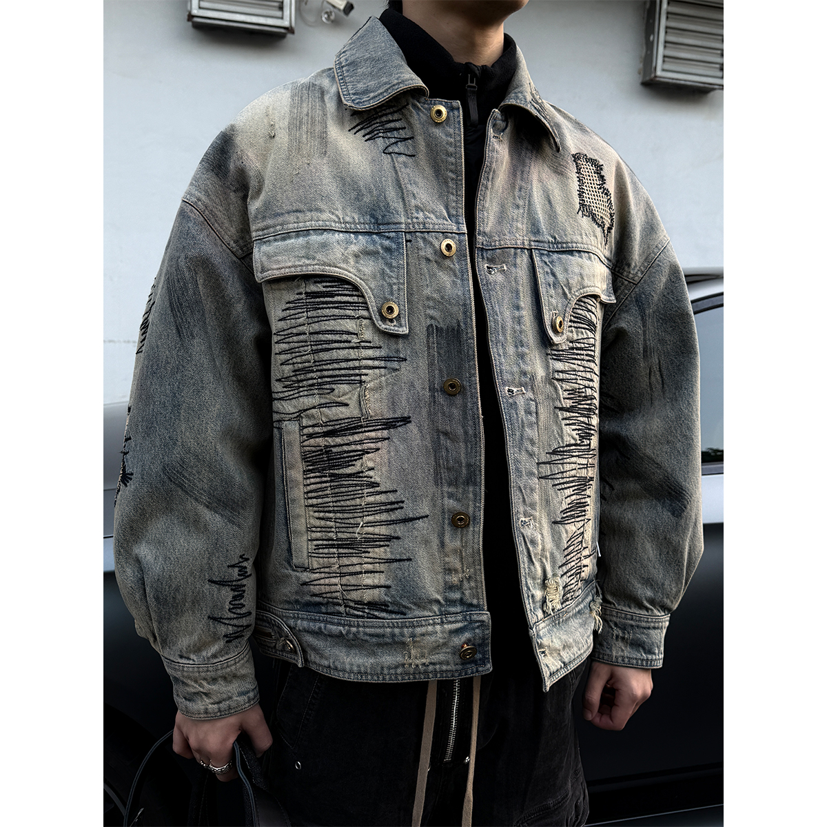 绗线贴布刺绣90白鸭绒牛仔羽绒服