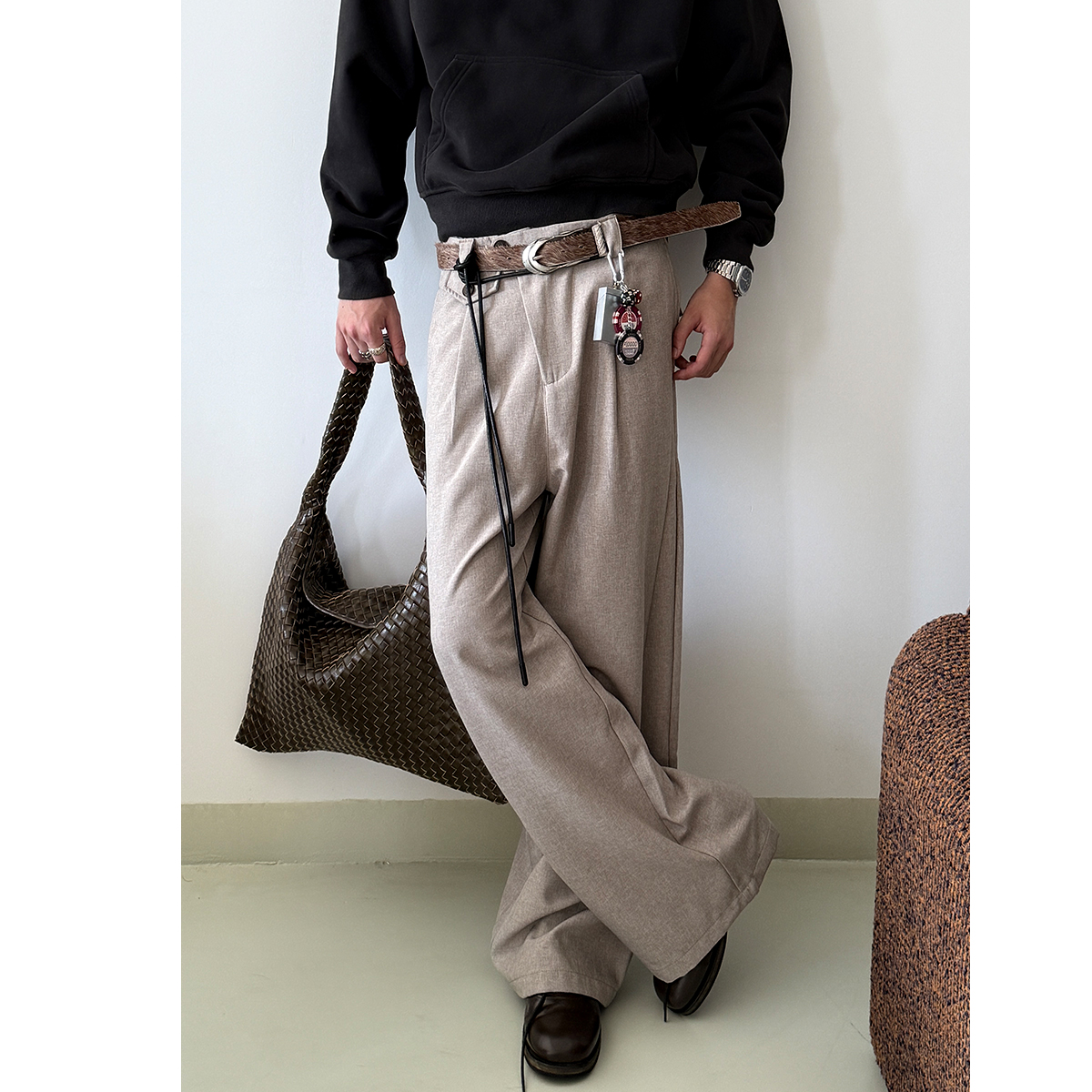 秋冬流光霜感打褶休闲西裤男