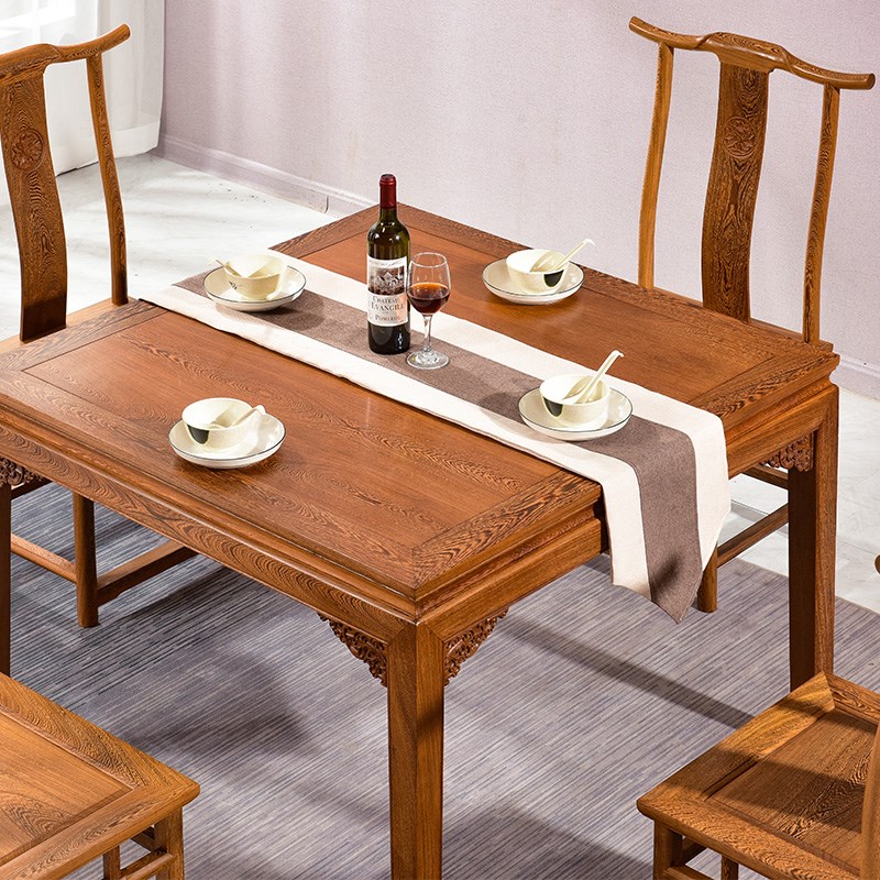 红木八仙桌餐厅家具鸡翅木餐桌实木家用饭桌中式方桌一桌四椅餐台