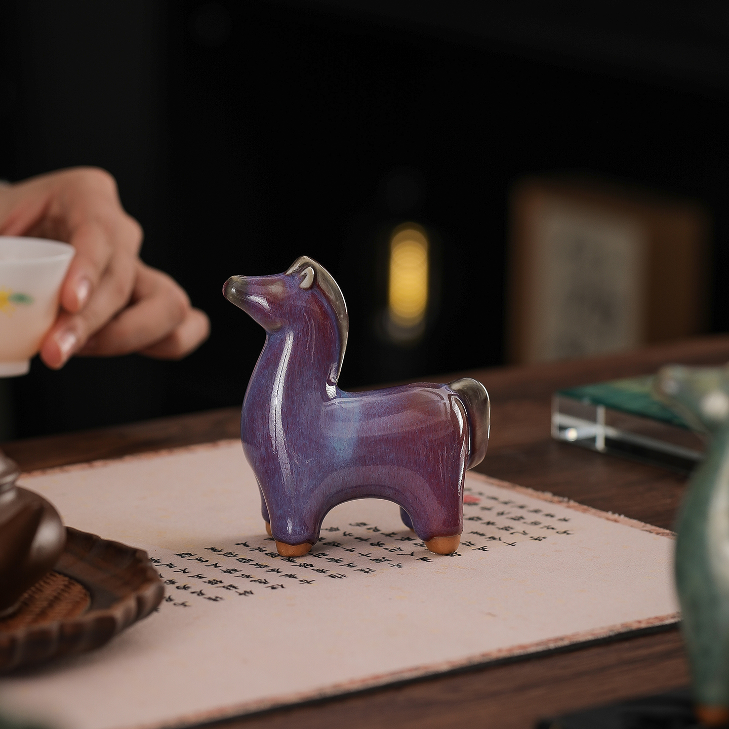 国潮钧瓷唐马摆件陶瓷招财桌面茶几装饰品客厅玄关摆设特色小礼物