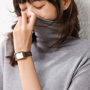 半高圆领针织衫套头大码