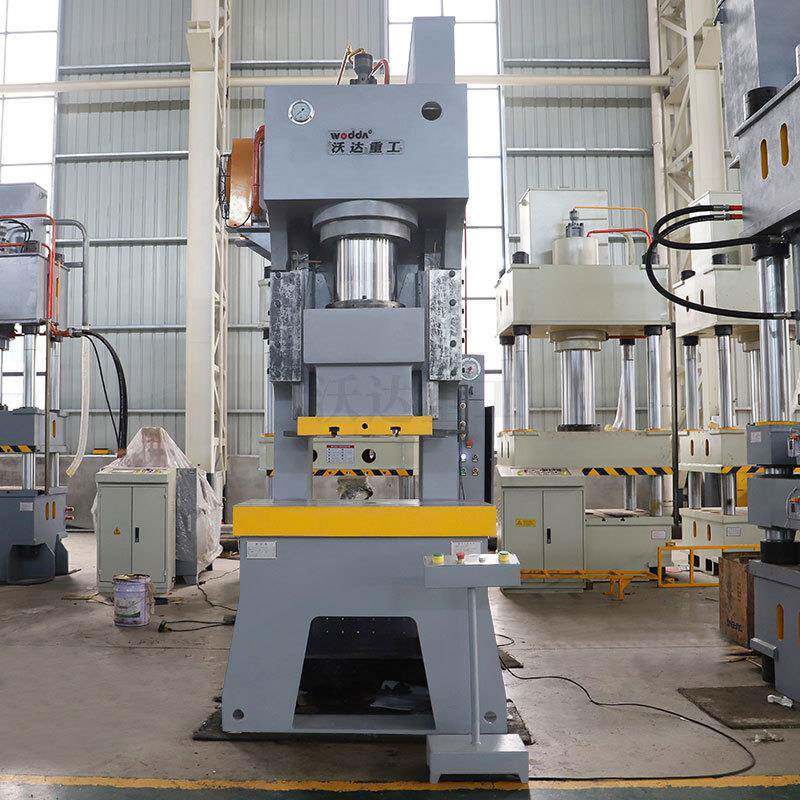 250T液压冲导轨式单柱液压冲孔机鼎润250吨C型钢板压型油压冲床