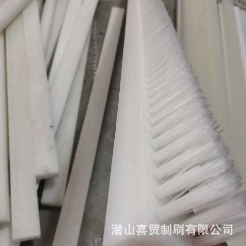 供应砖机刷PVC排刷PP板长条刷尼龙钢丝毛刷板机械除尘清洗条刷