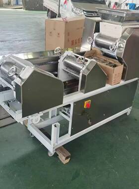 小型锈钢鲜面条机不商用多能压YSM面机5功6/7组爬/杆叠皮挂面机