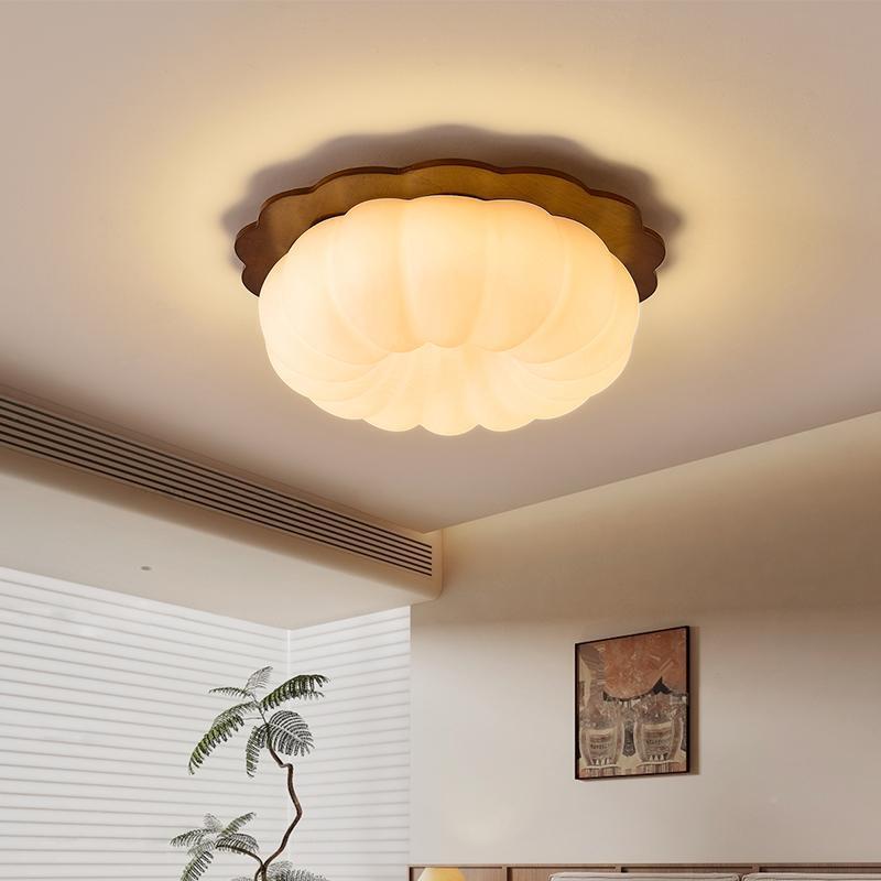 南瓜卧室灯奶油护风YSL-3823原童木吸顶灯现代简约儿书房间灯光谱