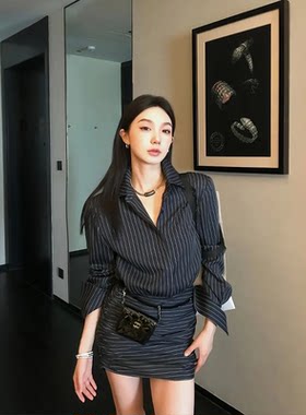 鼓鼓小妞Polo领包臀短裙