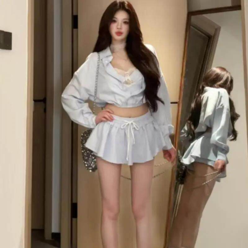 一整套ootd穿搭辣妹蓝色polo领衬衫女春季时尚半身短裙三件套装