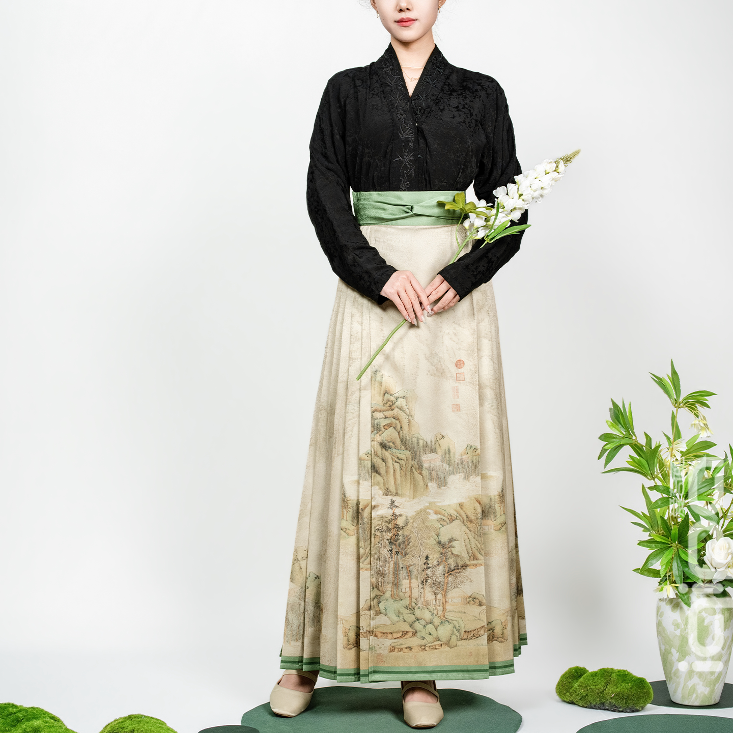 爱奇葩iqipa 春绮图新款汉服高端马面裙女新中式日常百搭半身裙