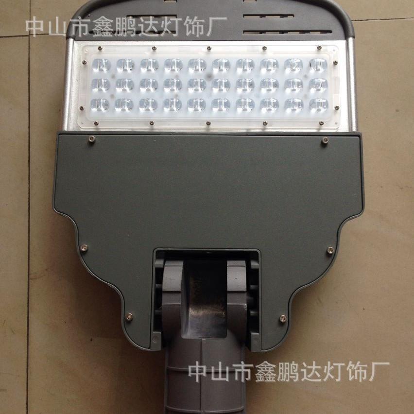 厂家供应led路灯可调角度摸组路灯50W200W压铸贴片路灯头永裕照明
