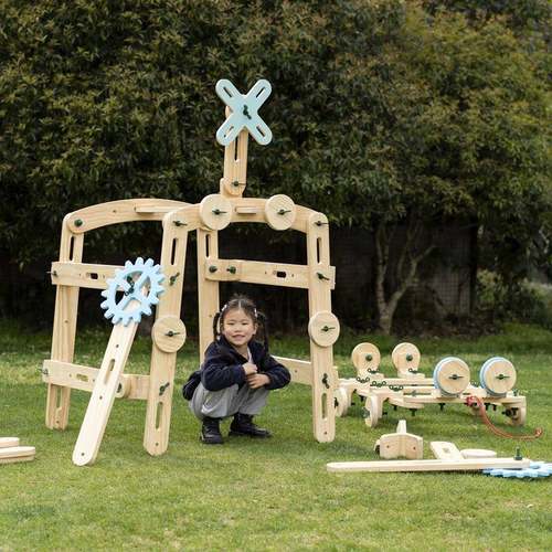 幼儿园户外大型实木螺母工匠组合拼搭积木安吉游戏建构拧螺丝玩具