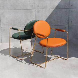 现代轻奢洽谈桌椅样板房会议接待椅皮艺软包椅意式休闲网红靠背椅