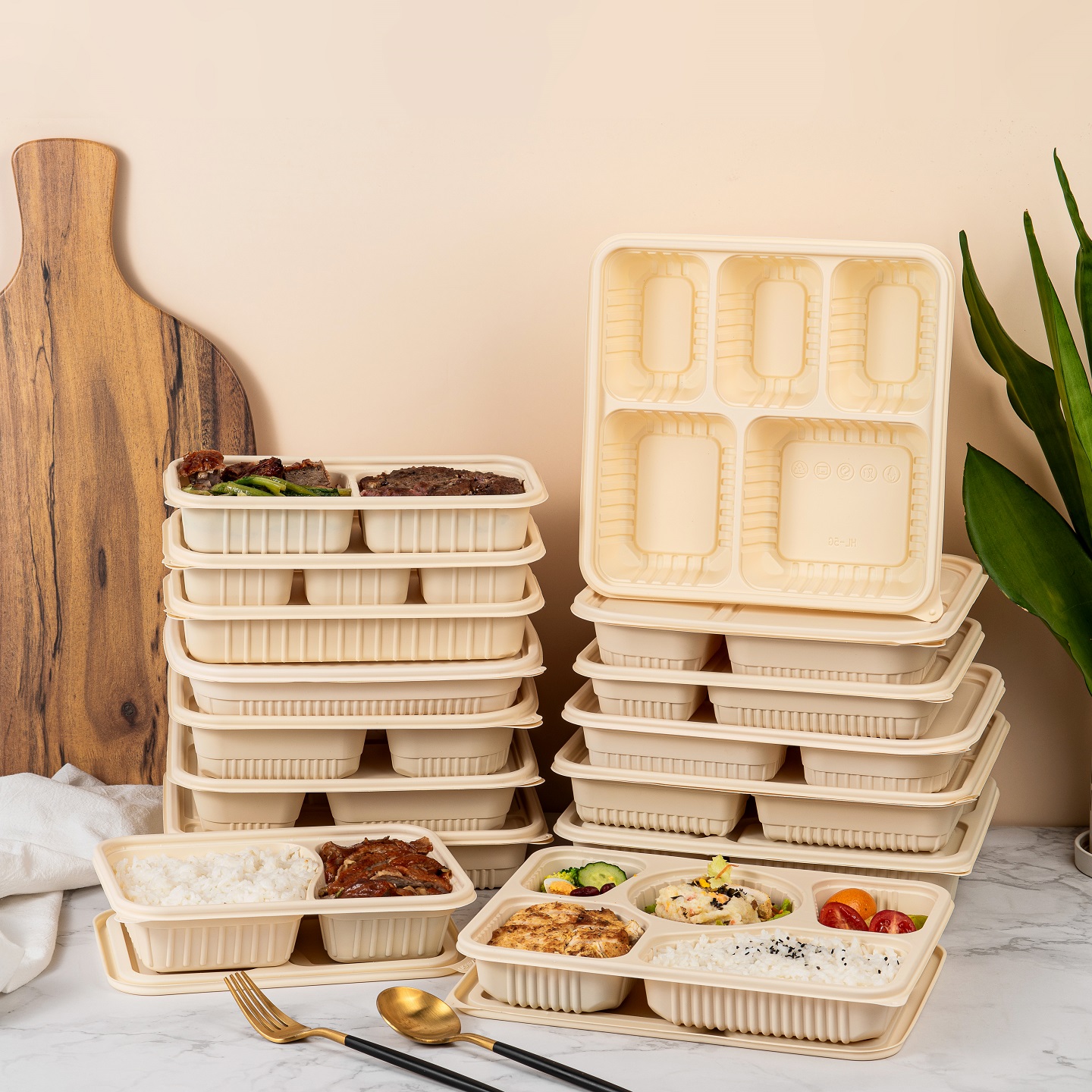 一次性便当盒可降解玉米淀粉可微波加厚打包盒快餐便当盒多格带盖