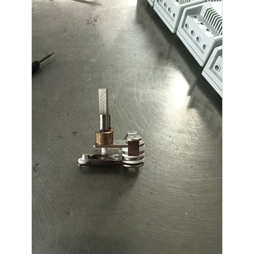 吊瓶蒸汽烫斗调温器工业电熨斗装整机配件温度控制器调节开关