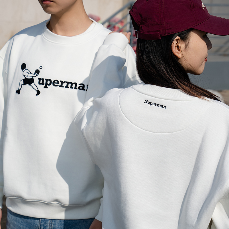 Xuperman立体毛刷绣背后击球LOGO圆领加绒卫衣宽松显瘦简约秋冬