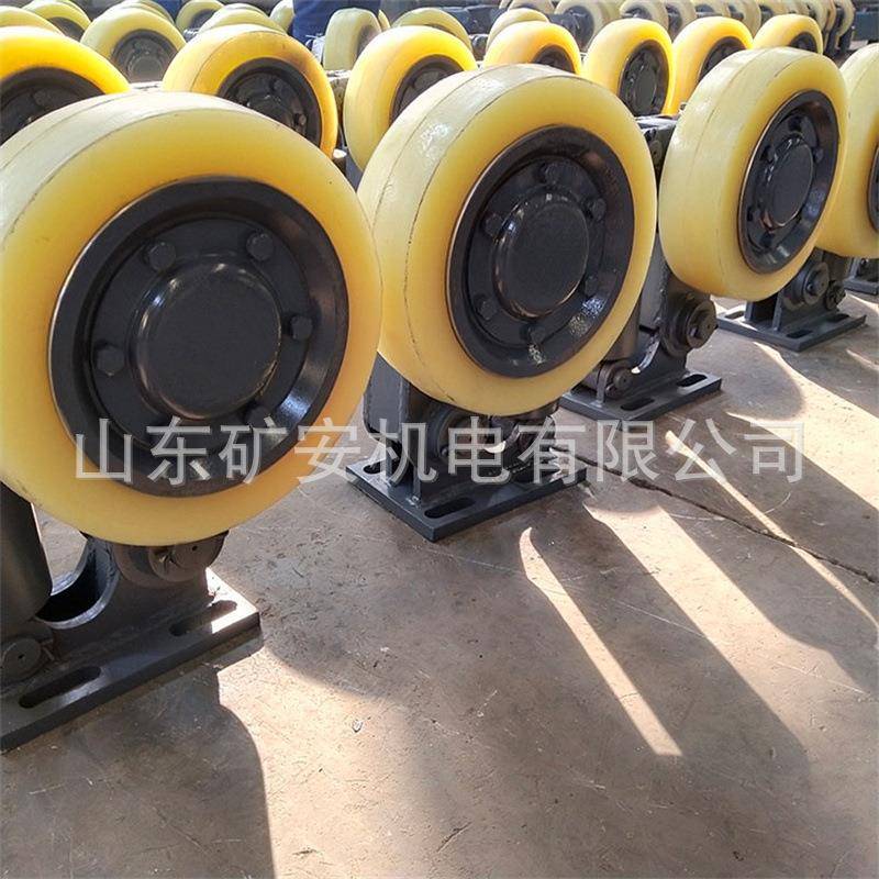 立井罐笼用提升导向轮L25L30单轮滚轮罐耳聚氨酯胶圈