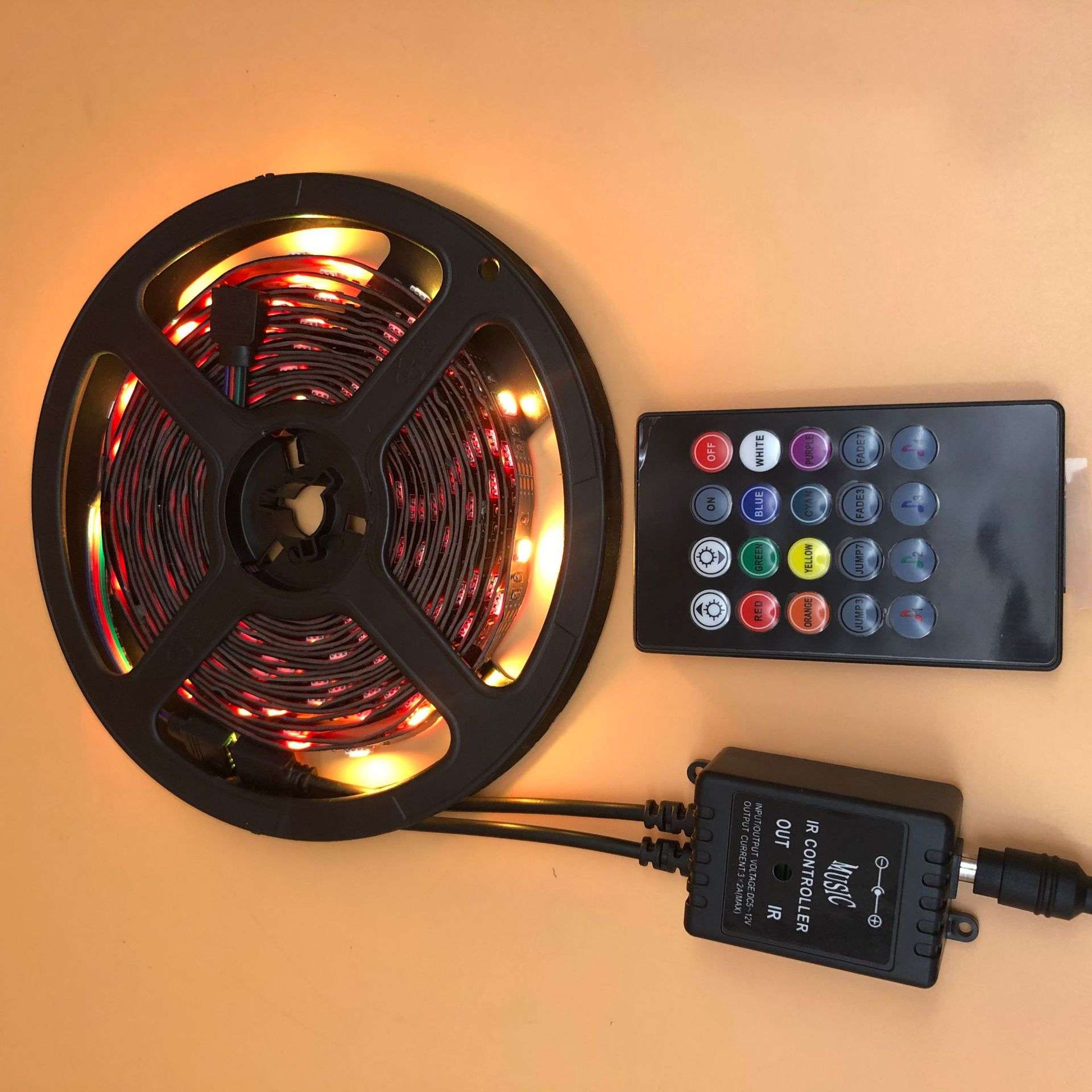 5050 rgb滴胶灯带12V 60灯5A电源20键音乐控制器七彩灯带套装祼板