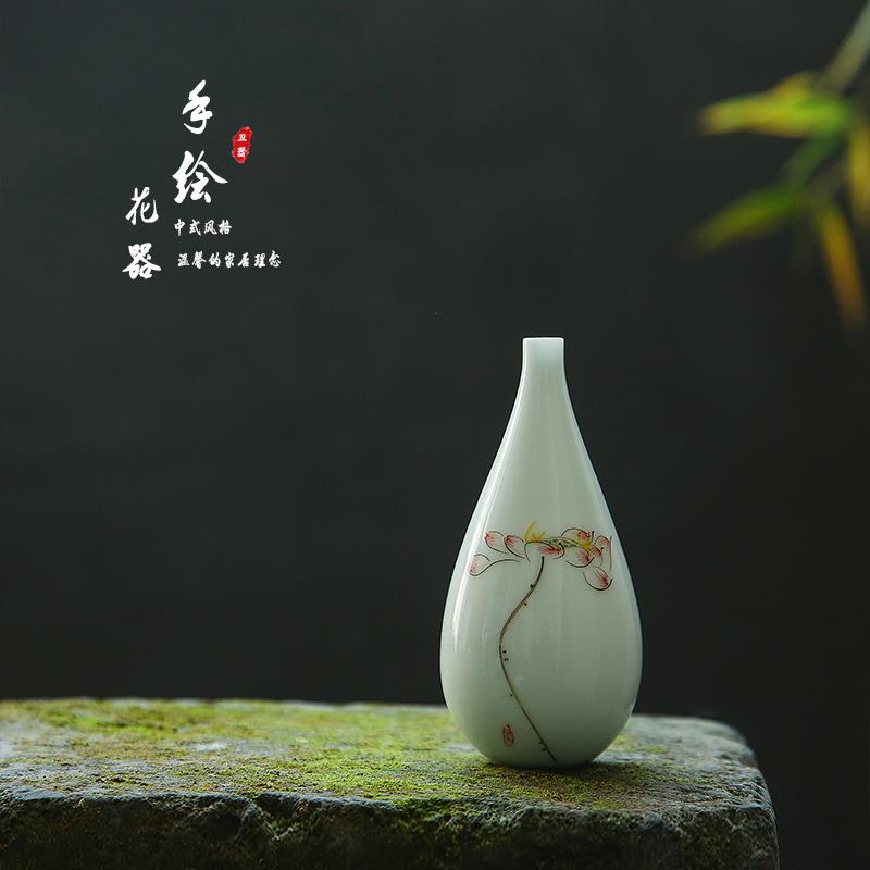 景德镇陶瓷小花瓶迷你瓷器禅意桌面装饰创意客厅摆件手绘莲花花插