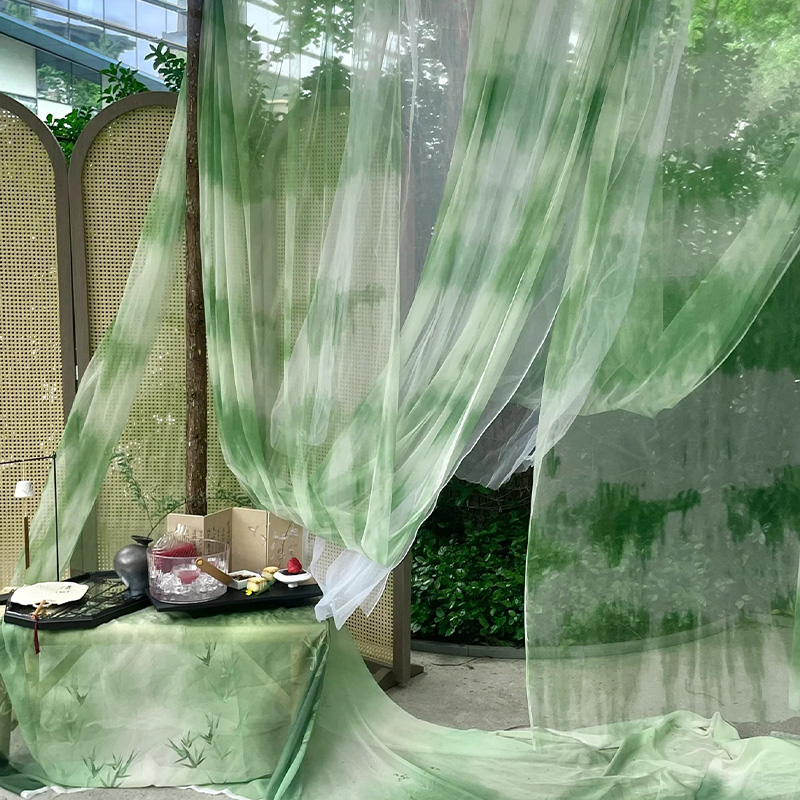 新中式幼儿园环创绿色系纱幔