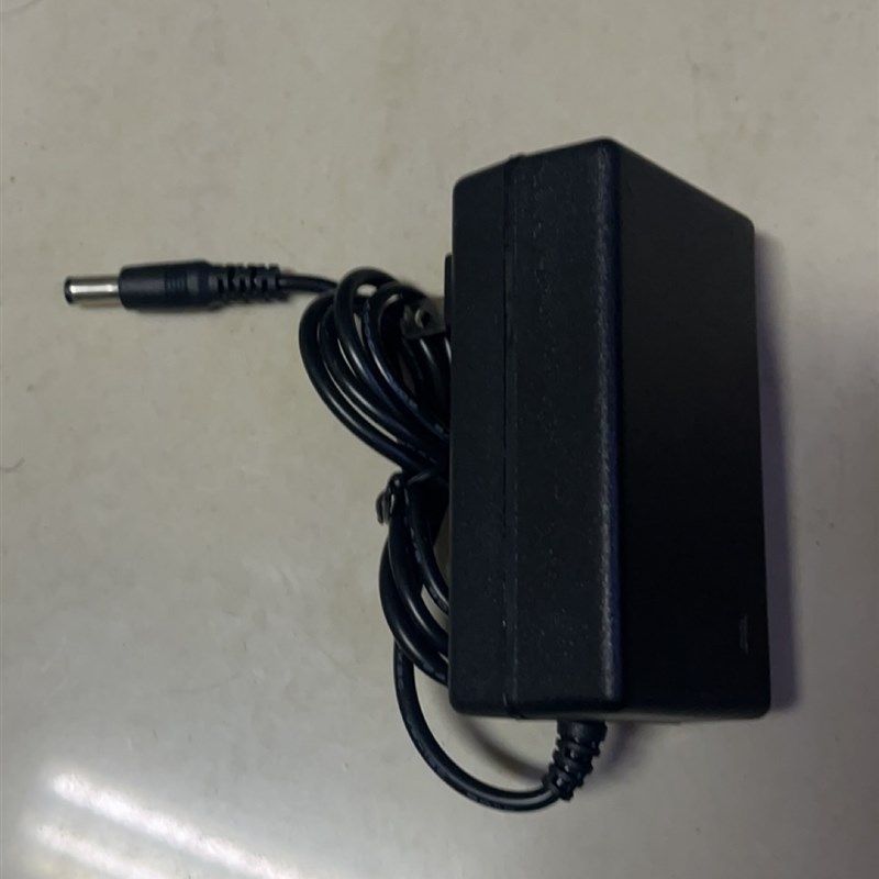 扫平仪充电器 水平仪充电器 旋转扫平仪充电器旋转激光扫平仪5.6V,搬运/仓储/物流设备,机械式停车设备（立体停车库）,淘宝优惠券,粉丝福利购,淘宝优惠卷