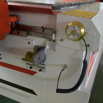 鸿济数控7折促销无品牌/石材雕石英盘龙柱石机柱浮雕切刻割石机